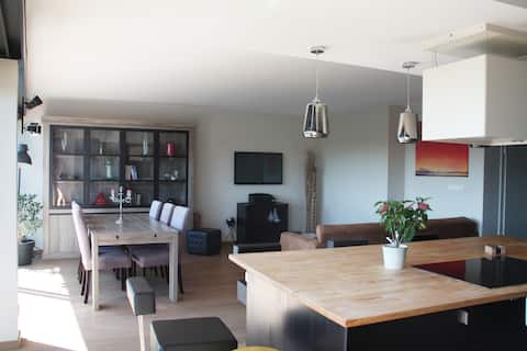 Liège: Beautiful apartment overlooking Meuse