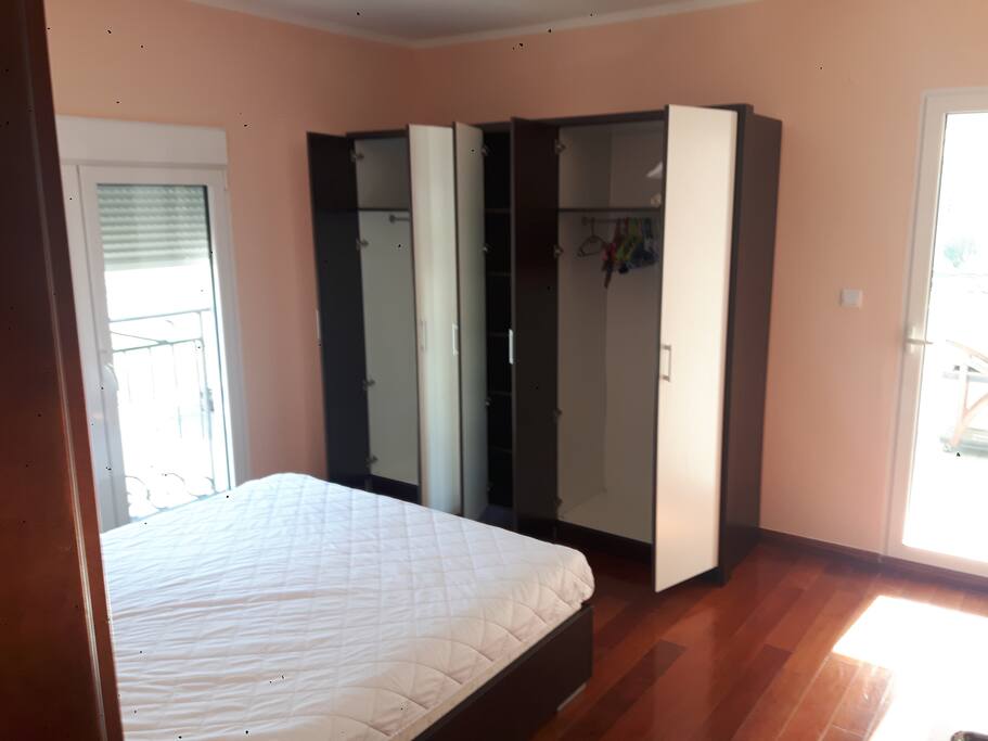 Sleeping room I