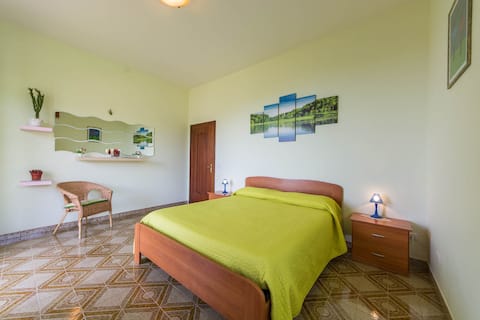 Double Room - Sea and Mountain view