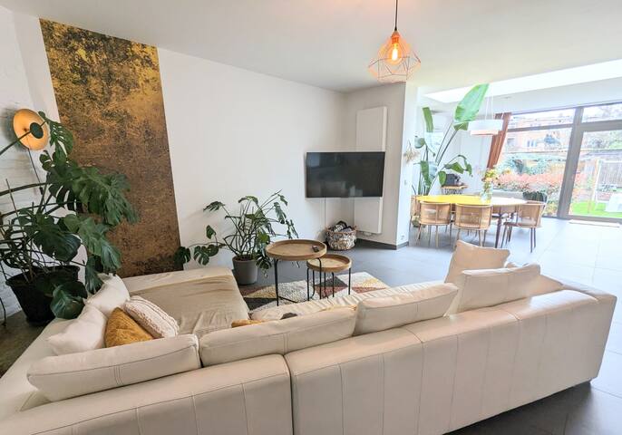 Mooi huis 10 min van het centrum & station! gallery image 2