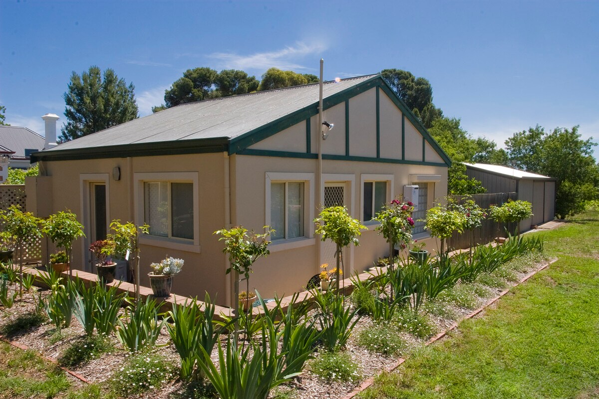 Strathlyn Lemon Tree Spa