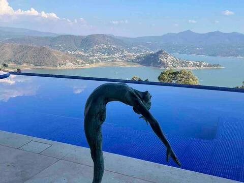 House with the best view of Valle de Bravo!