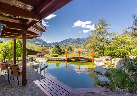 Hochfelln luxury apartment by the swimming pond