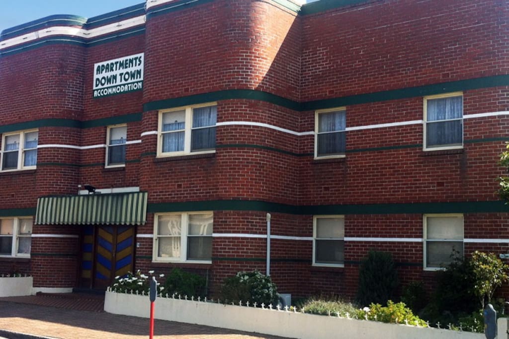 Burnie Art Deco - Apartments Down Town