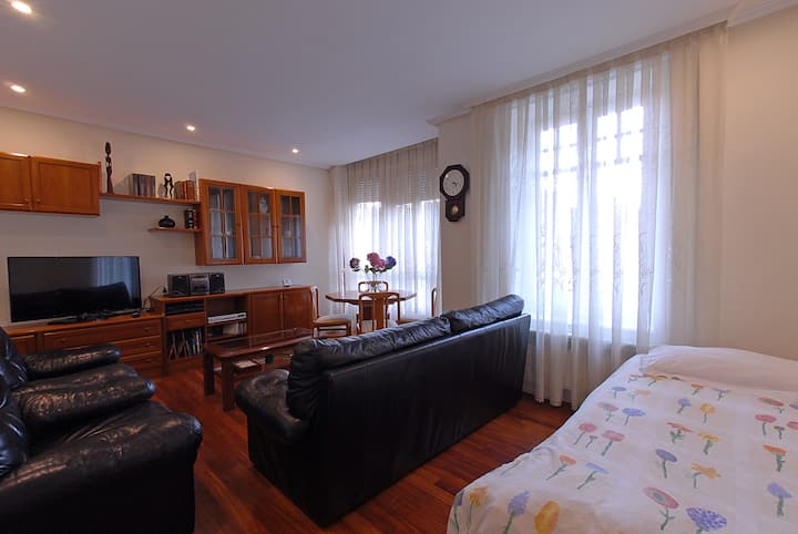 Joli Appartement Avec Jardin + Parking - Bilbao