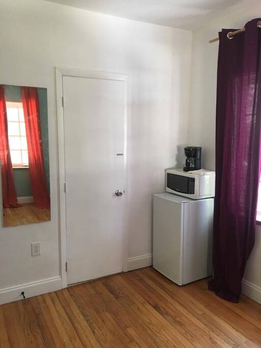 MInifridge, microwave and coffee machine...in all rooms...