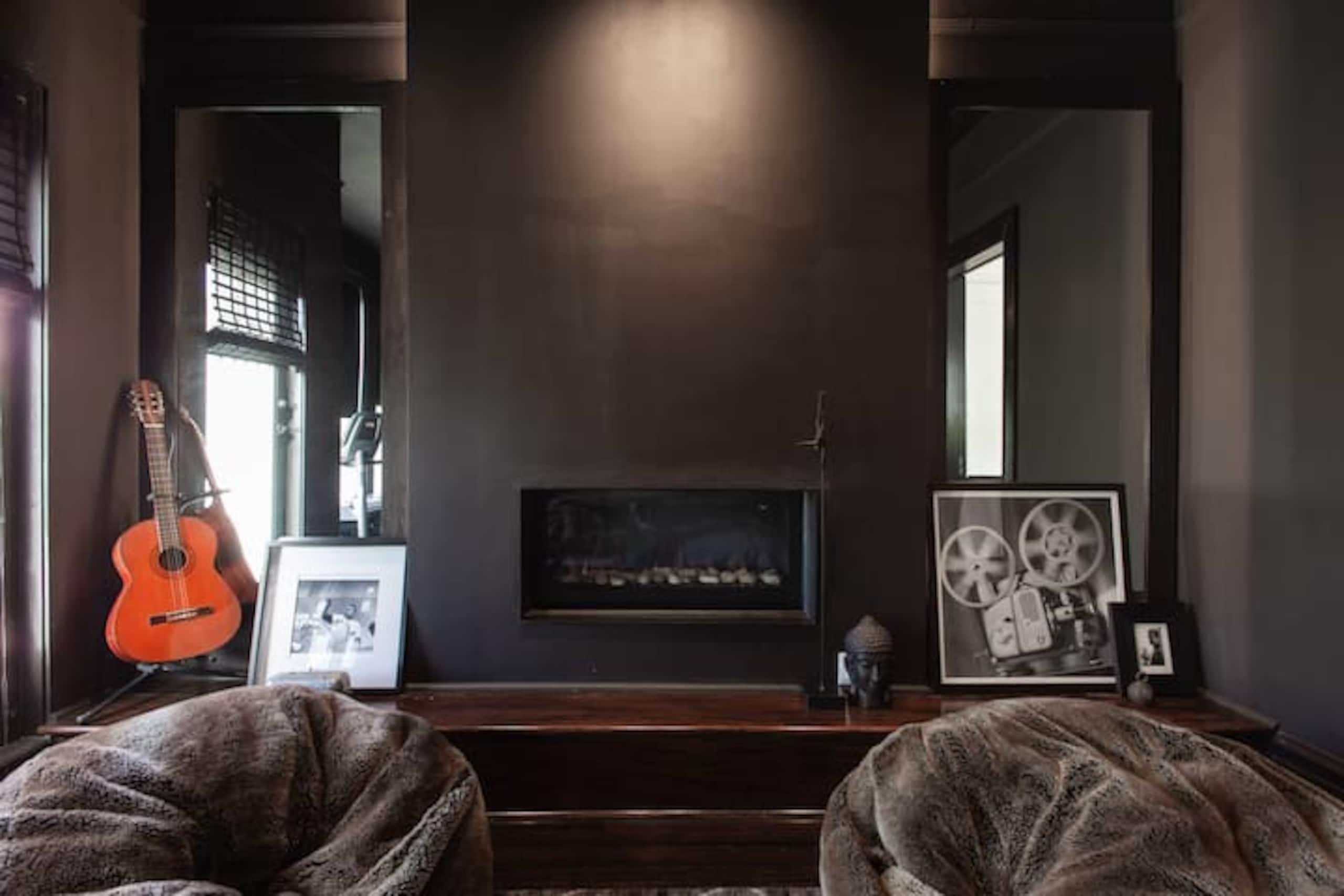 Home in San Francisco · ★4.99 · 5 bedrooms · 5 beds · 2 baths - Image 19