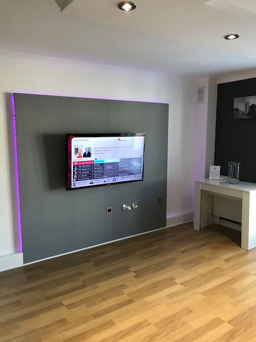 Flat Screen Smart TV