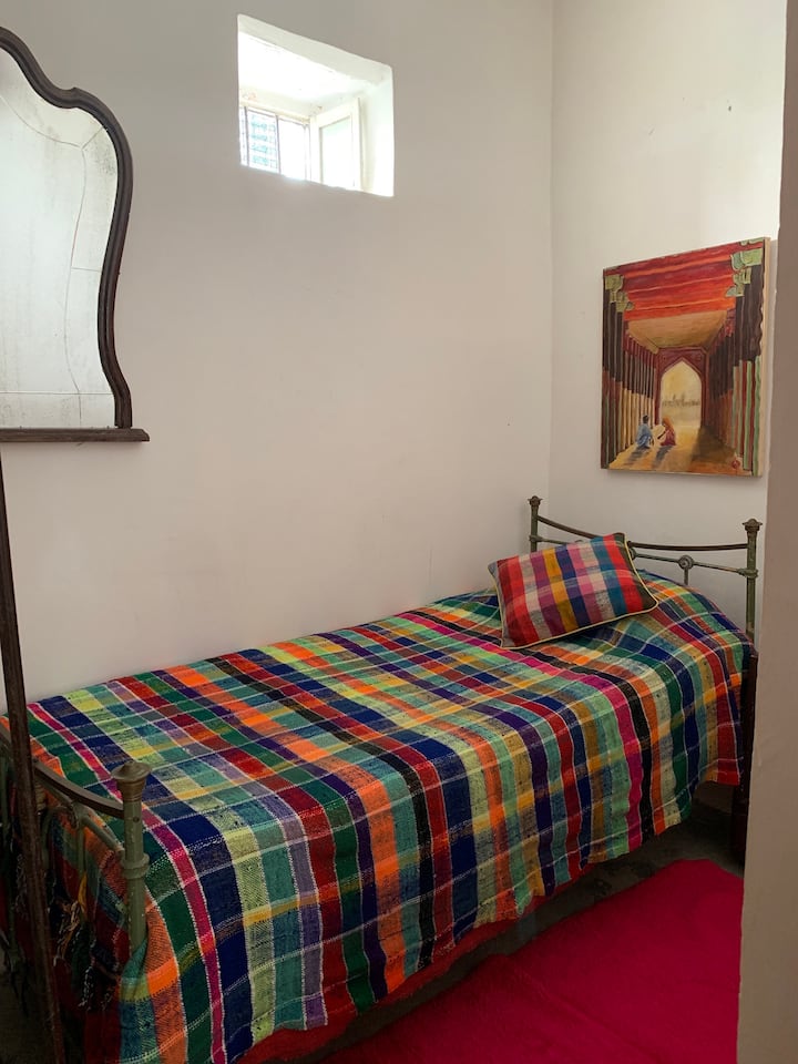 малка стая, апартамент 2