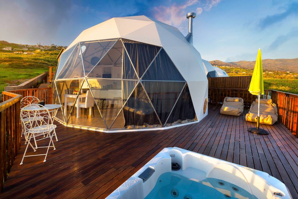 Soul Glamping Luxury Dome with private jacuzzi Dome houses for Rent