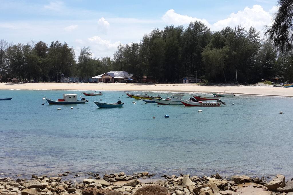 Teluk Kalong Beach