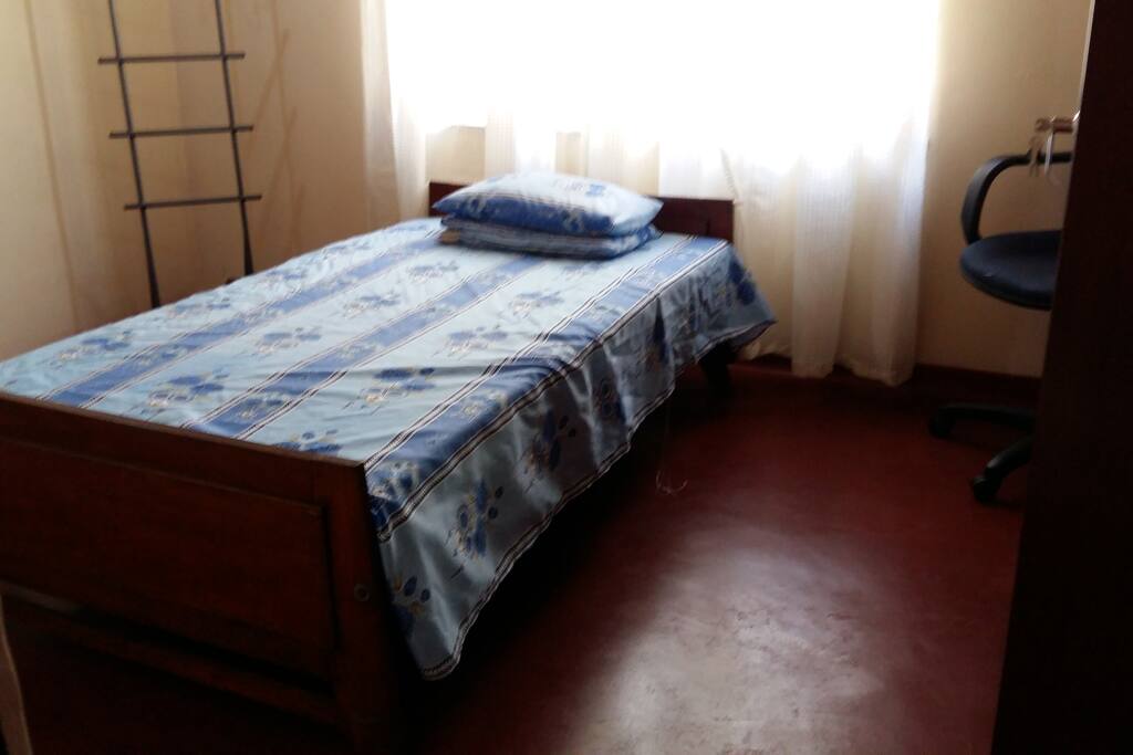 Bedroom - available for Guest