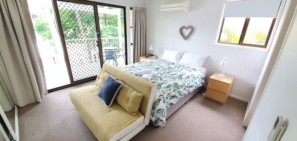 2.5 Bedroom Townhouse (Budget) by the Noosa River