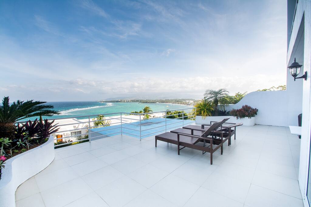 large 40m2 terrace