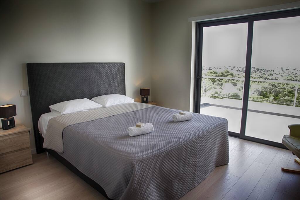 4 Chambres « Lit double » avec Climatisation
