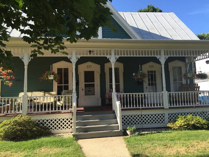 Trowbridge Township Ferienwohnungen & Unterkünfte Michigan, USA Airbnb