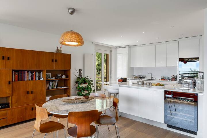 Appartement de charme, une vue, une terrasse ! gallery image 4