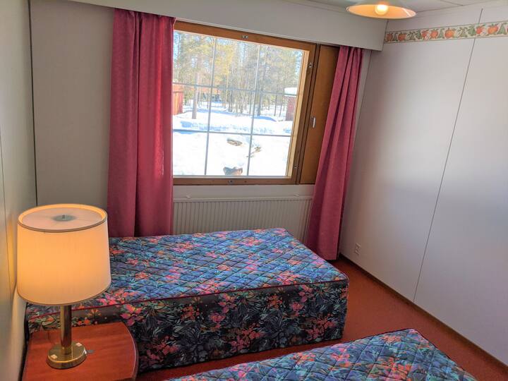 საძინებელი 1