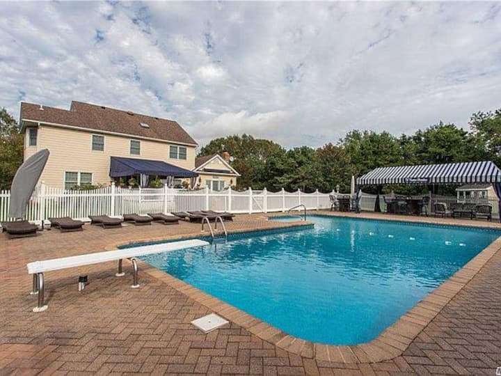 Woodcliff Park Vacation Rentals & Homes New York, United States Airbnb