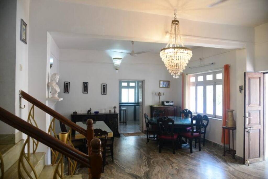 Dining Room leading to kitchen
