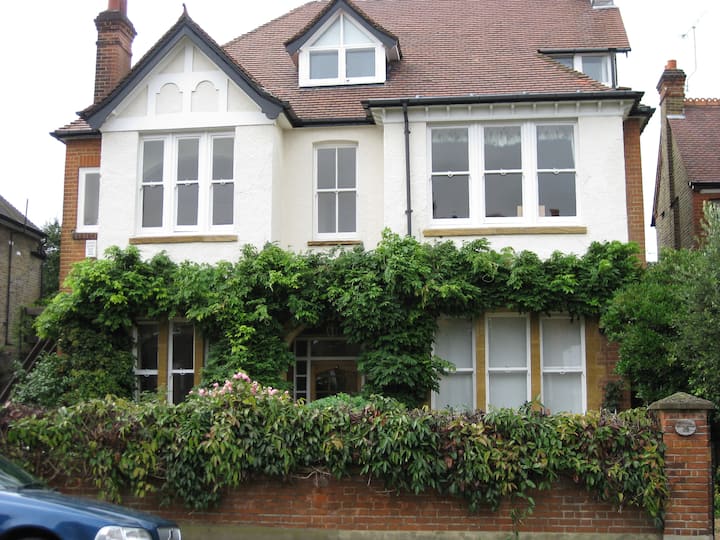 Putney Heath Holiday Rentals & Homes London, United Kingdom Airbnb