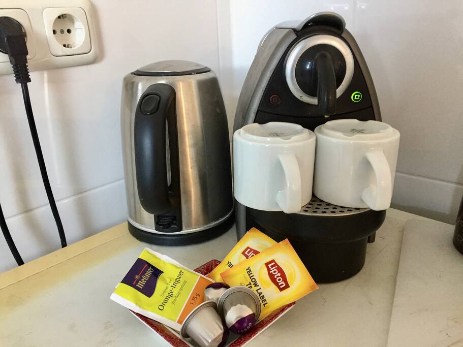 coffee & tea