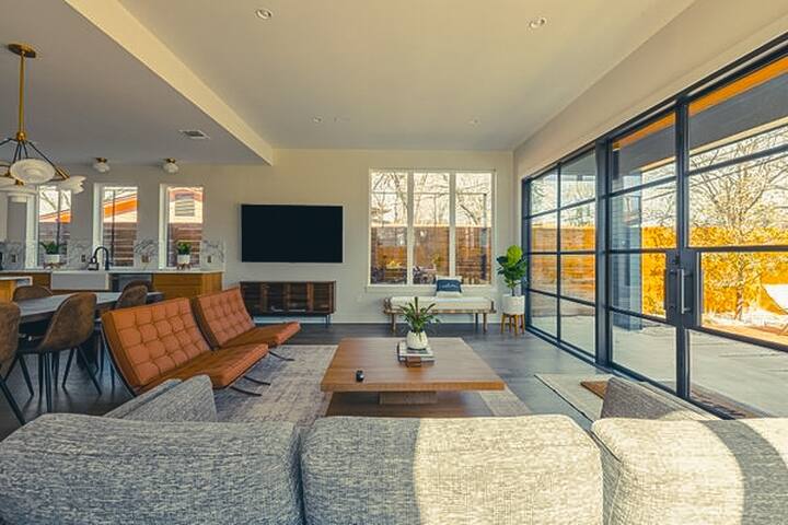 Stylish, luxury home with heated pool and fire pit gallery image 5