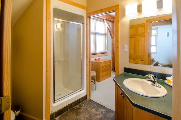 Bedroom #3 ensuite