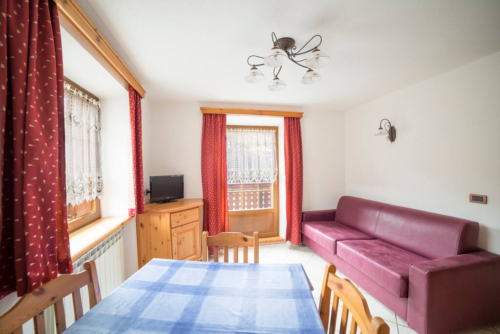 Sala con divano letto