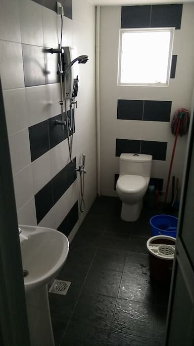 Upstairs bathroom