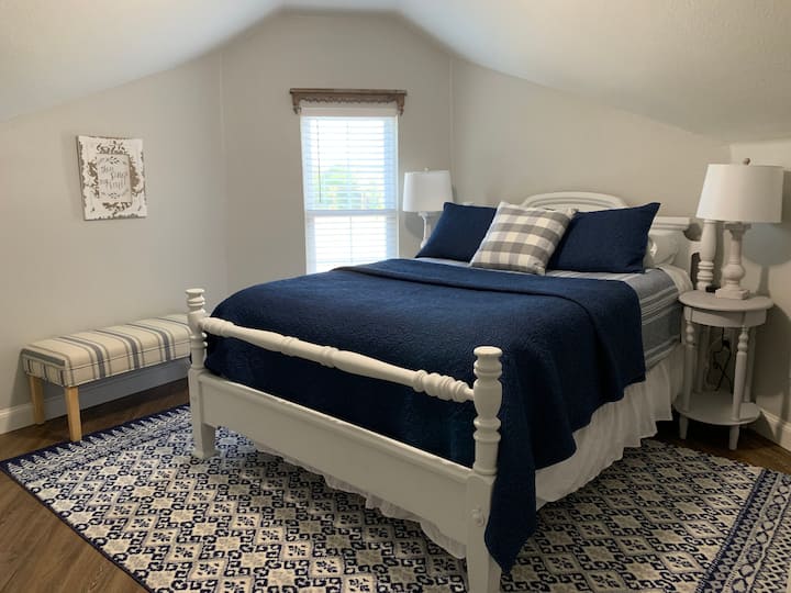 Двойна спалня