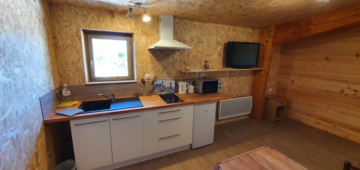 Gîte "Côté Cour" - Studio - "Revers De Vignat" - Marne