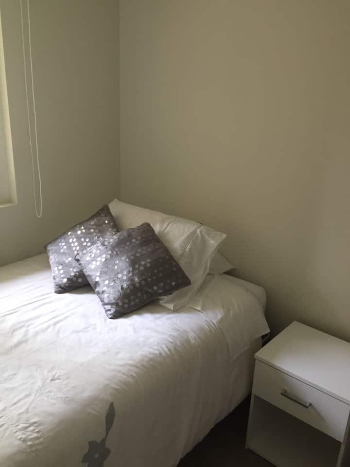 1 ห้องนอน