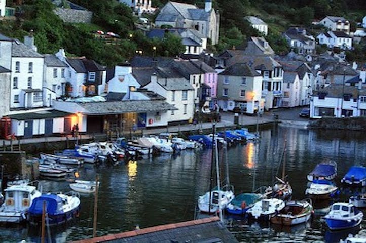 Airbnb Polperro Holiday Rentals Places To Stay England