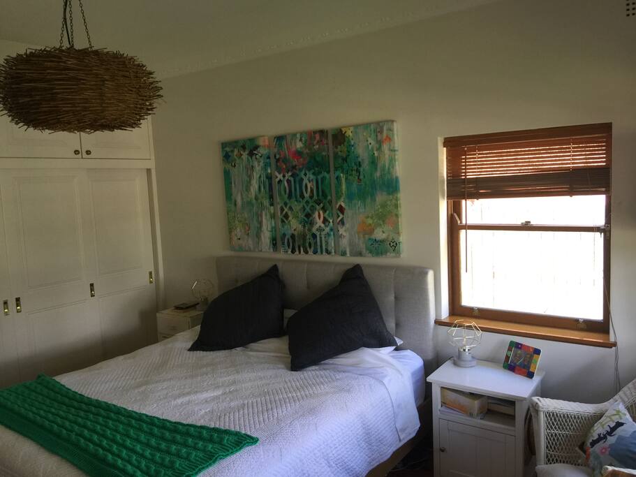 Bedroom 1 (King size bed)