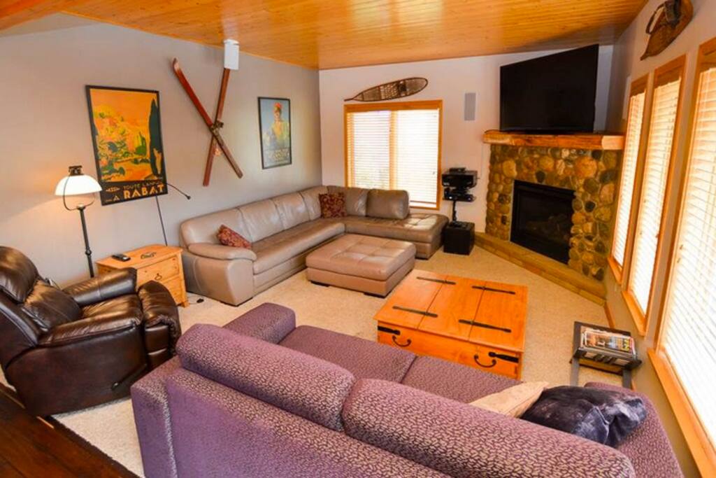 Living Area with plenty of seating