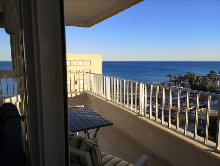 Alicante beach front, 2 bedrooms