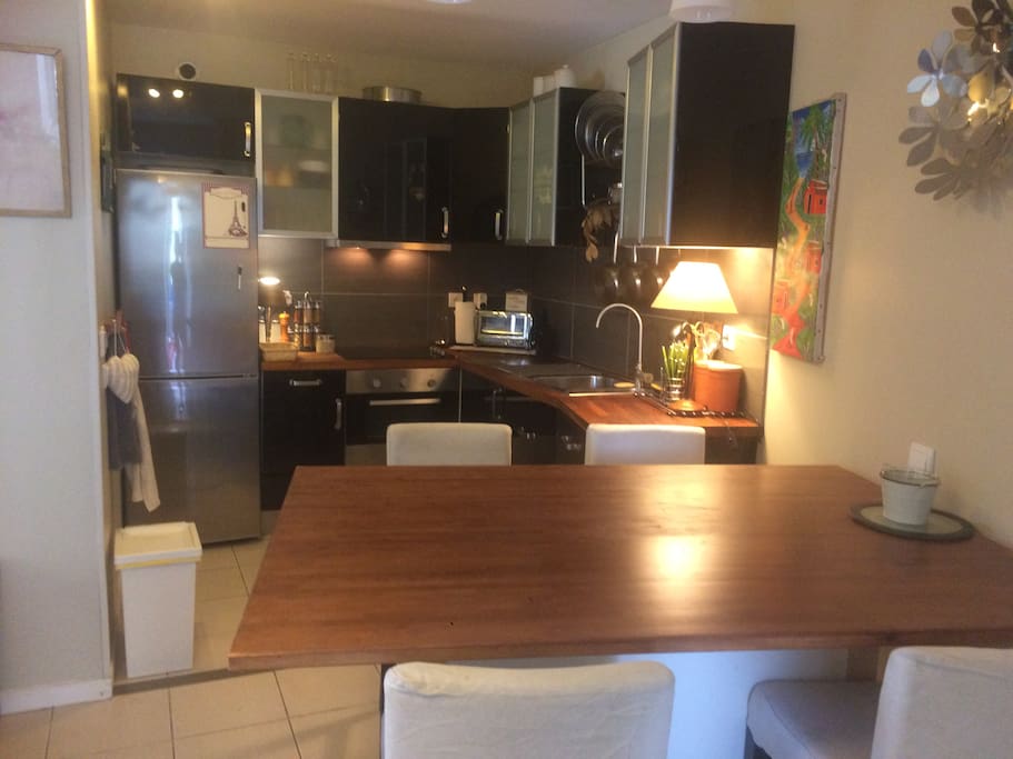 Kitchen/ Dining