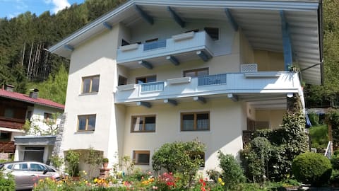 Apartment Sandra Tiroler Alpen + Zillertalcard