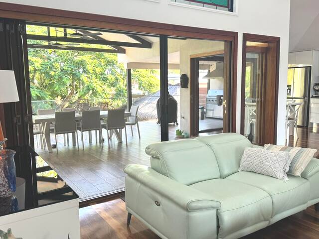 Tweed Riverside Luxury