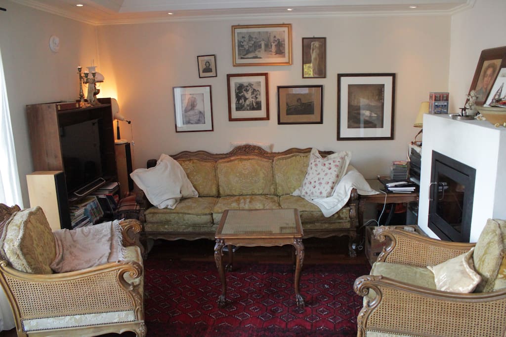 Sofa, fireplace, tv