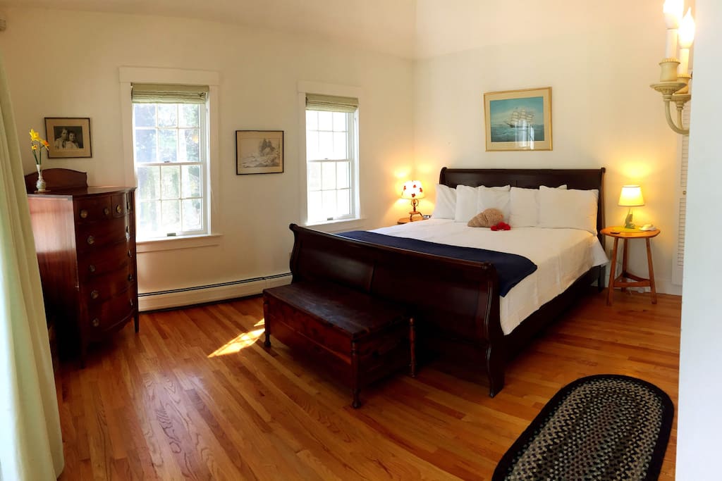 Master bedroom on the first floor with King bed.