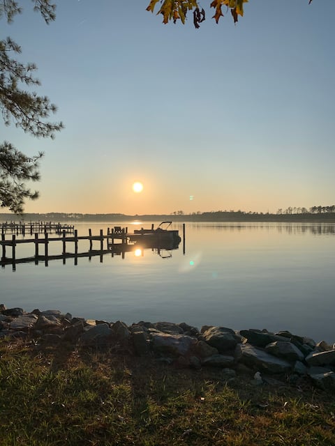 Perfect Eastern Shore getaway Private /waterfront