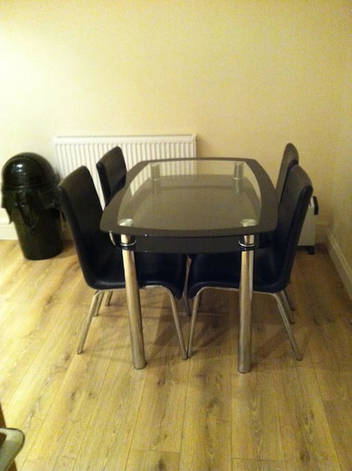 Dinning table