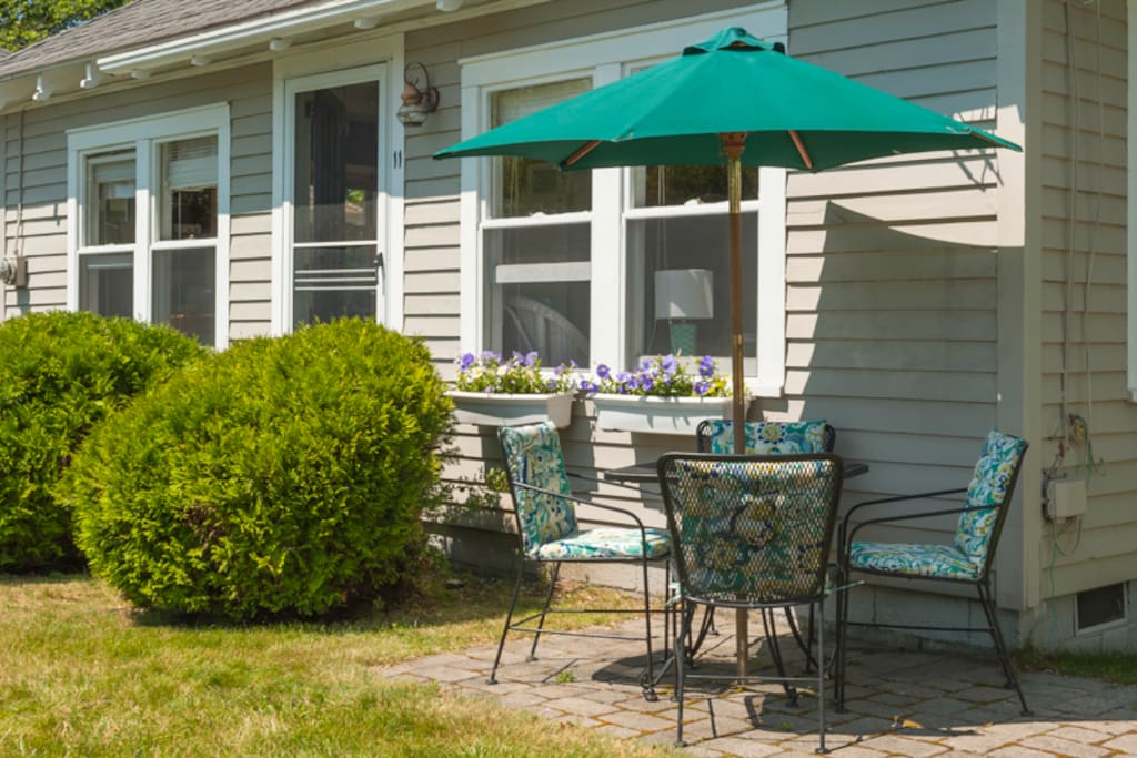 Enjoy the peacefulness and ocean view from the patio set