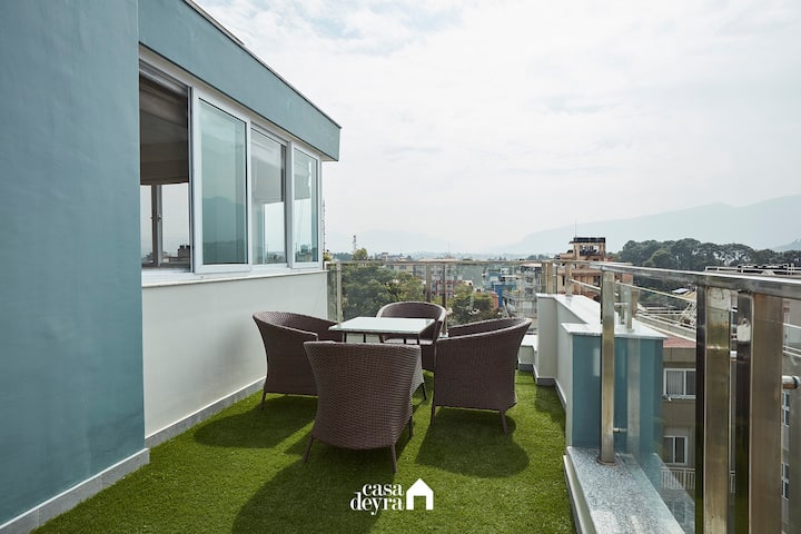 Airy Retreat @Jhamel 2bhk Apartment By Casa Deyra - Kathmandu