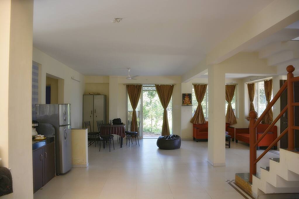 Entire View