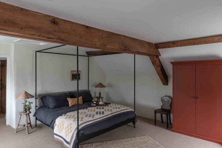 غرفة النوم 1