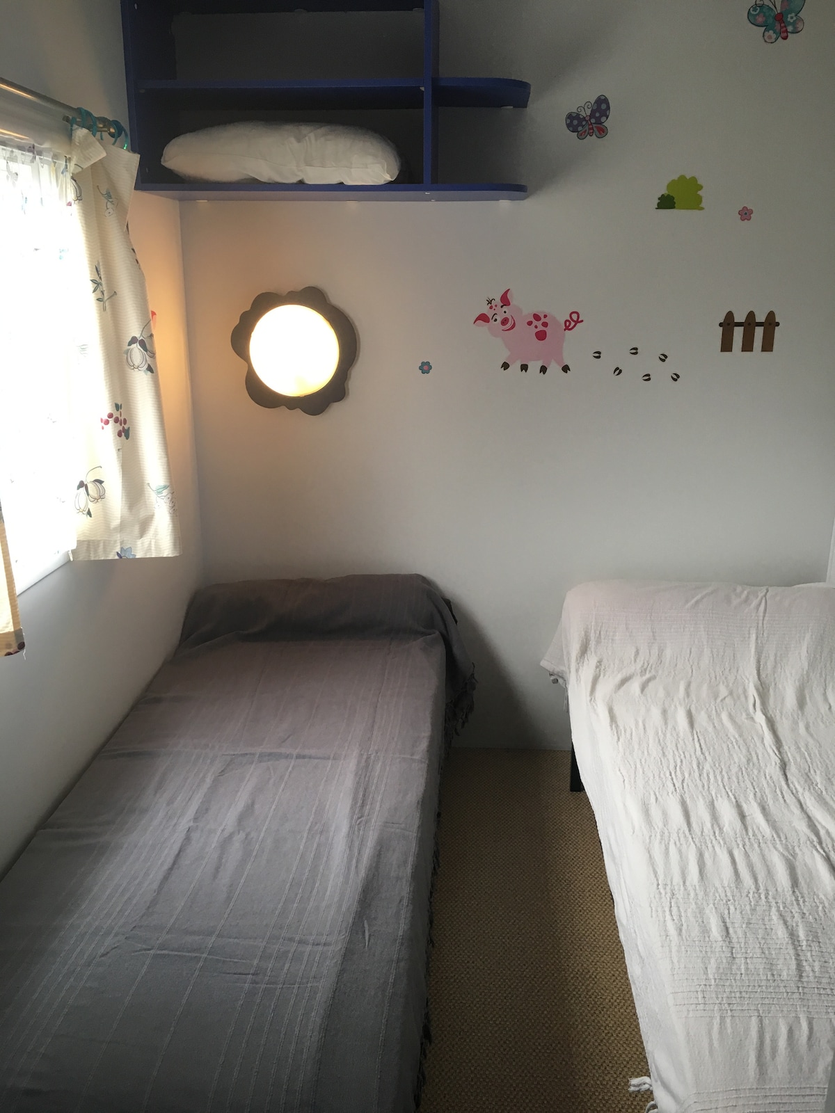 Bedroom 2 children mobile home