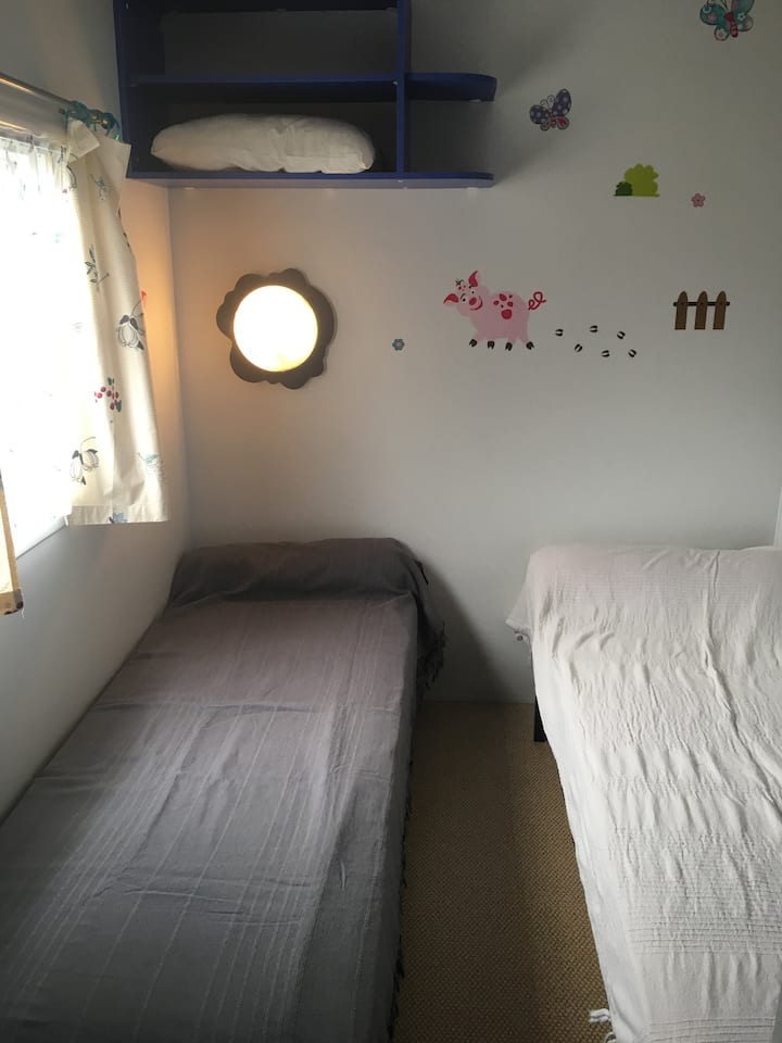 Habitación 2 niños casa móvil